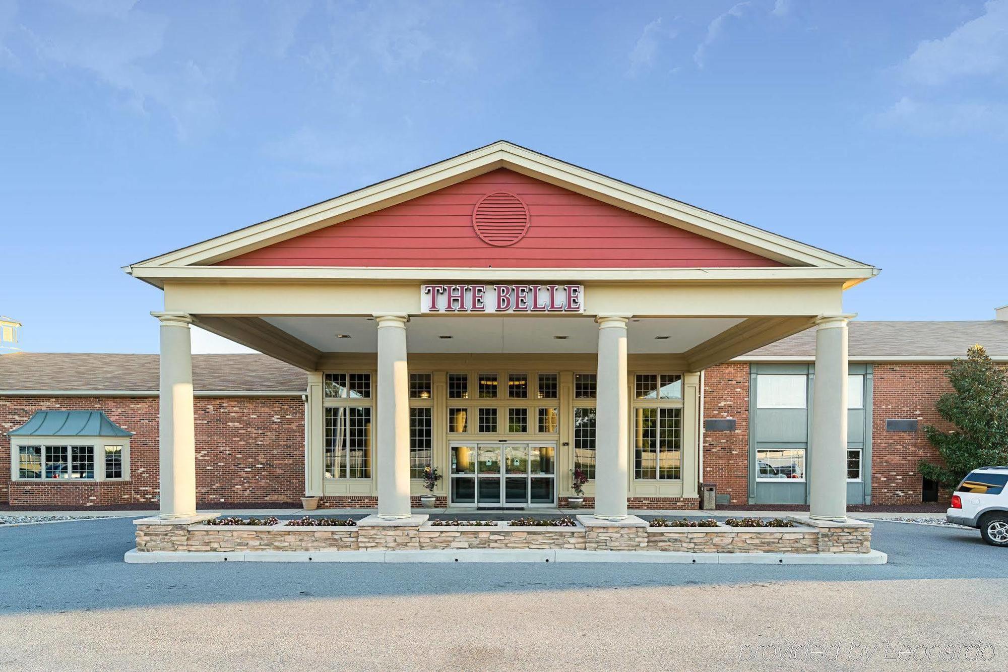 Red Roof Inn & Suites Wilmington - New Castle Exterior photo